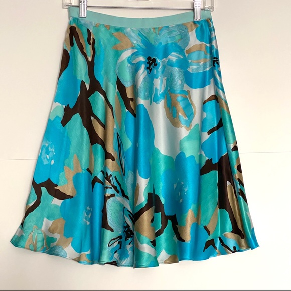 Banana Republic 100% silk A- line size Petite 0P - Picture 3 of 8